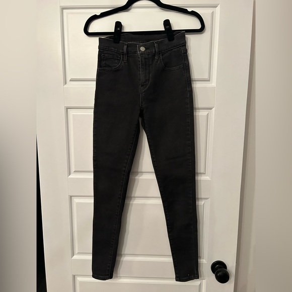 LEVI JEANS - Picture 1 of 2